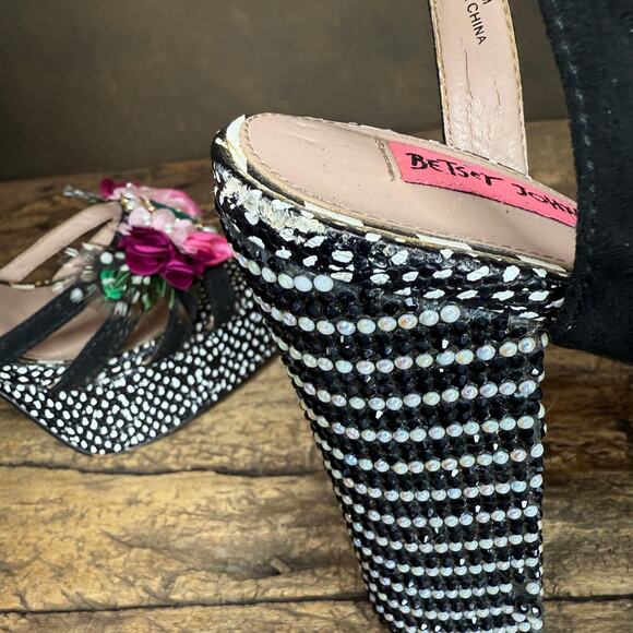 Betsey Johnson Marlo Platform Heels Women’s 7.5 Black Rhinestone Floral - Picture 13 of 14